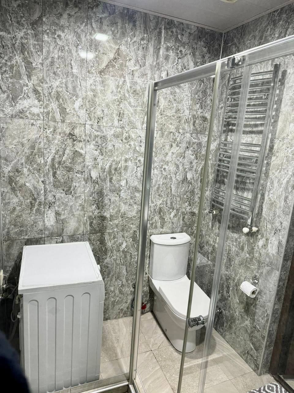 ბინა, 100 м² — ქ. შ. ინასარიდზე 10