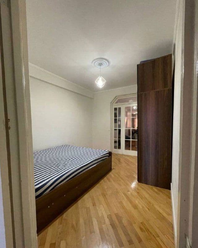 სტუდია, 93 м² — გორგილადზე 42